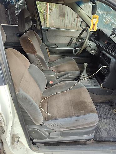 машину прикурить: Mazda 626: 1989 г., 2 л, Бензин, Лифтбек — 6