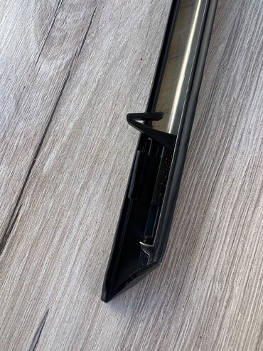 Двери и комплектующие: Накладка на дверь Передняя левая Toyota, Б/у, Оригинал — 8