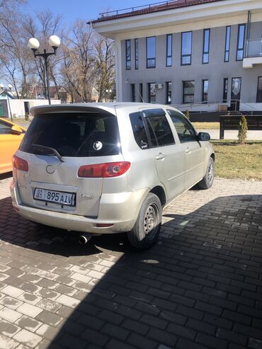 Mazda: Mazda Demio: 2004 г., 1.5 л, Автомат, Газ, Хэтчбэк