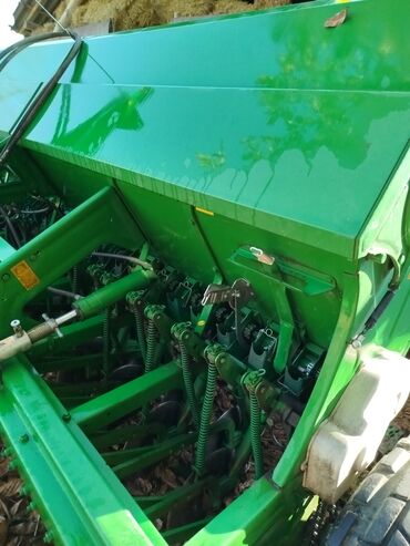 Toxum səpənlər: Aqreqat: Taxıl səpən (daneleme) səpin aqreqatı - Tip: Traktorla — 10