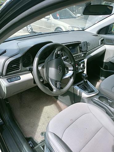 абхазский авторынок: Hyundai Elantra: 2019 г., 2 л, Автомат, Бензин, Седан — 4