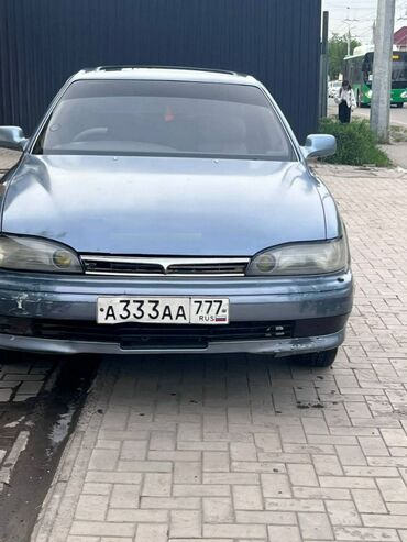машина с российскими номерами: Toyota Camry: 1990 г., 2 л, Автомат, Бензин, Седан