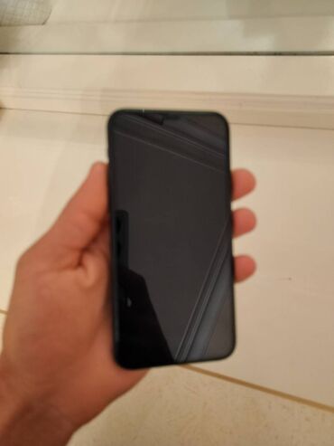 iphone 11 2ci el: IPhone 11 Pro, 64 GB, Qara, Face ID, Barmaq izi