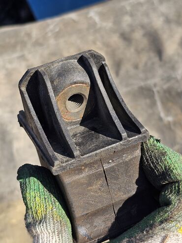 Подушки мотора: Подушка мотора Mercedes-Benz 1998 г., Б/у, Оригинал, Германия — 12