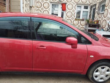 Nissan: Nissan tida satlir əla vəziyyətdədir - Rəng: qırmızı kuzov — 15