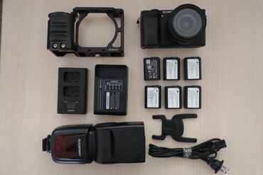 işlenmiş soyuducu: Sony a6300+16x50+grib
+7 ədəd batareya
+Flash işıq
Probeq 7974