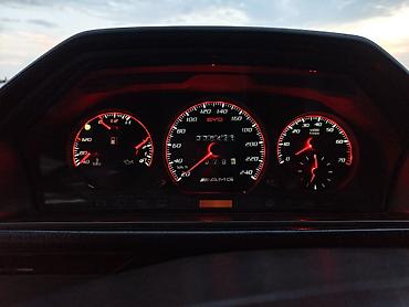 mercedec: Mercedes-Benz W124: 2 l | 1994 il Sedan — 4