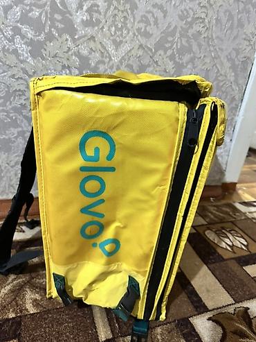 глово вакансии: Терморюкзак курьерский Glovo - Формат: короб-рюкзак для доставки еды — 2