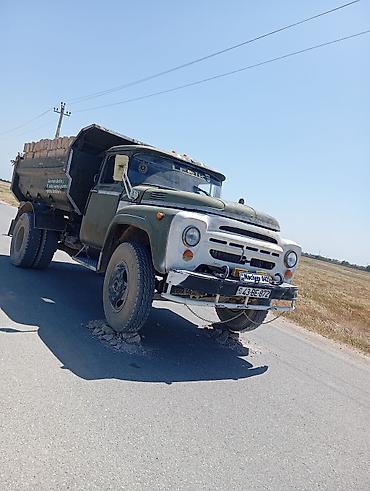 ZİL: Salam alekum maşın super vəziyyətdədir karbliyatoruna əl gəzdirmək — 4