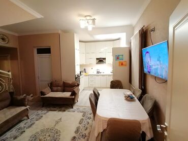 Həyət evləri və villaların satışı: Qaraçuxur qəs. 4 otaqlı, 130 kv. m, Orta təmir — 7