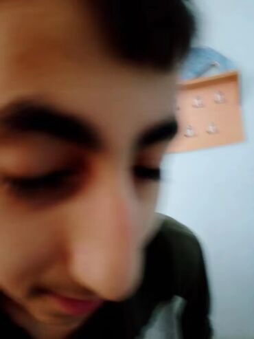 çanta məktəb: Satdiga gey var - Rəng: qara - Forma: klassik, iki asma qayışı və