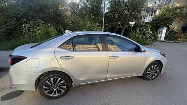 spark 2017: Toyota Corolla: 2019 г., 1.8 л, Автомат, Бензин, Седан — 2