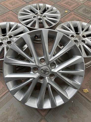 coroll: Литые Диски R 17 Toyota, Комплект, отверстий - 5, Б/у — 3