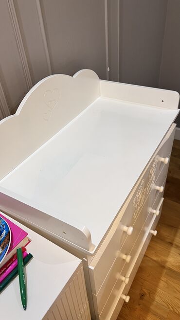 Uşaq dolabları: Oğlan və qız üçün, İşlənmiş, 3 qapılı, Açılan, Düz dolab — 5