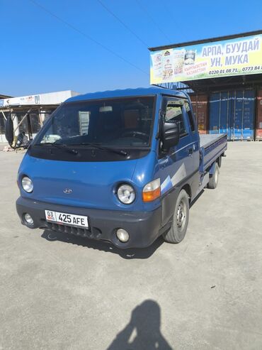 узген машина: Hyundai Porter: 2004 г., 2.5 л, Механика, Газ