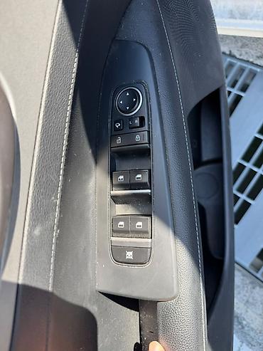 Kia: Kia K3: 2020 г., Седан — 17
