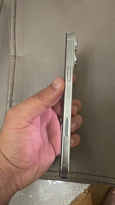 16 pro max 256: IPhone 16 Pro Max, 256 GB, White Titanium — 5