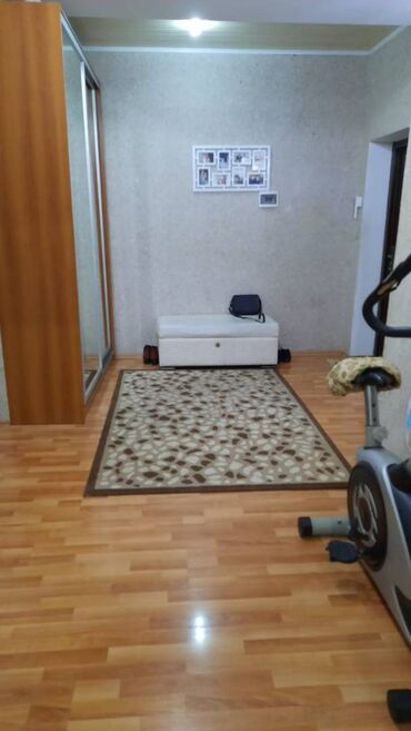 Yeni tikili: 4-cü mikrorayon, 3 otaqlı, Yeni tikili, m. Memar Əcəmi, 90 kv. m — 2