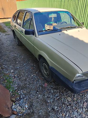 гольы 2: Volkswagen Passat: 1986 г., 1.6 л, Механика, Бензин, Хэтчбэк — 2