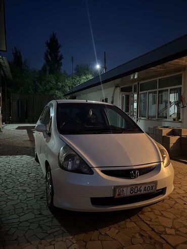 авторынок бишкек фит: Honda Fit: 2005 г., 1.3 л, Автоматические, Бензин, Хэтчбэк