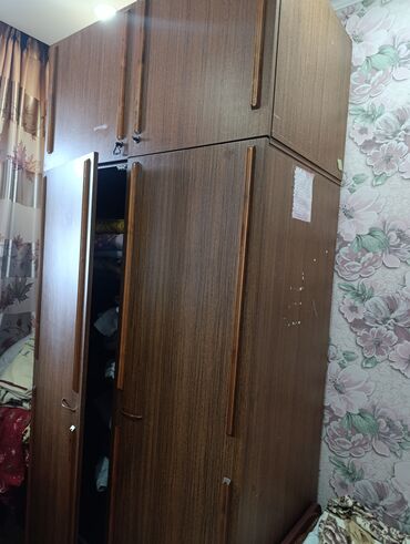 настенные часы электронные: Шифоньер, Колдонулган, Түз, түсү - Күрөң, Күзгүсүз, МДФ