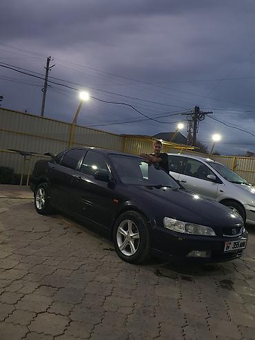 Транспорт: Honda Accord: 2001 г., 2 л, Автомат, Бензин, Седан — 3