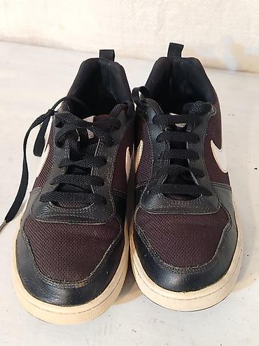 Patike: Nike patike broj 39-700 dinara Veoma dobro stanje Broj 39 Gaziste 24,5 na lalafo.rs — 2 Patike: Nike patike broj 39-700 dinara Veoma dobro stanje Broj 39 Gaziste 24,5 — 2