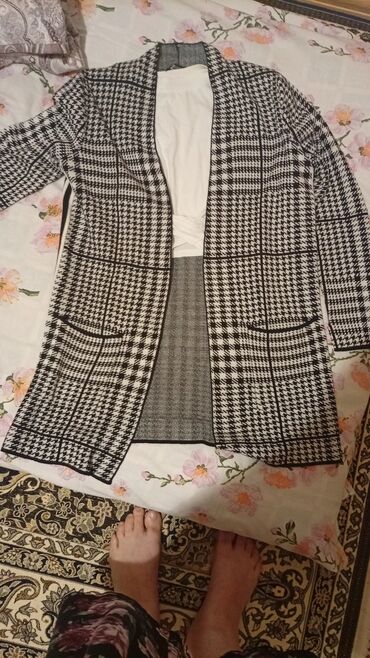 Dəstlər, kostyumlar: Qadın geyim dəsti – 4 ədəd 1) Krem rəngli uzunqol köynək - Metal snap — 5