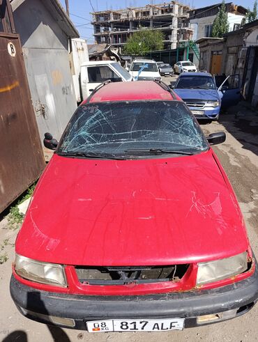 Volkswagen: Volkswagen Passat: 1996 г., 1.8 л, Механика, Бензин, Универсал