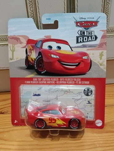 28 may oyuncaq mağazası: Disney cars filminden McQueen Original Metrolara Catdirilma Var