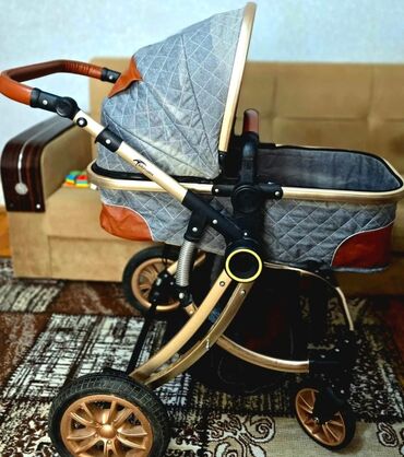 прогулочные коляски peg perego si completo: Çıxarıla bilən beşikli araba