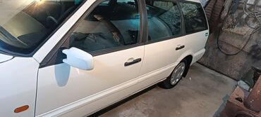 Volkswagen: Volkswagen Passat: 1995 г., 1.8 л, Механика, Бензин, Универсал