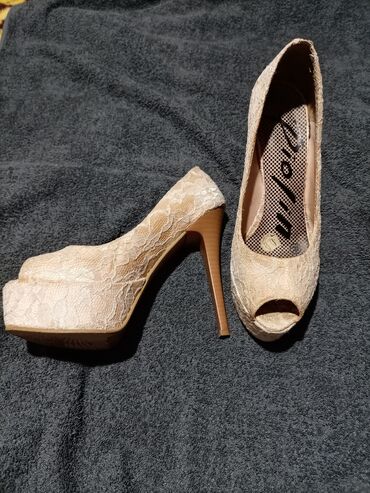 elegantne čizme: Sandals, 36