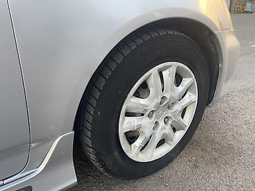 решетки хонда стрим: Honda Stream: 2002 г., 2 л, Автомат, Бензин, Минивэн — 8