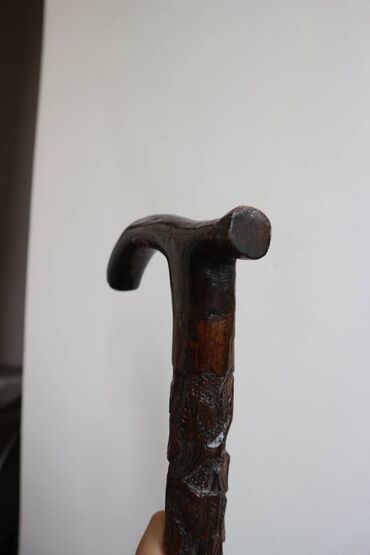 Ходунки, костыли, трости, роллаторы: Трость для опоры (палочка) резная, натуральное дерево крепкая — 13