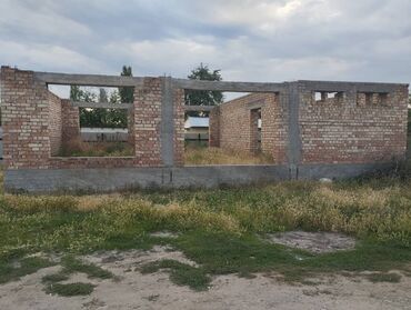 продаю дом участок бишкек: Дом, 800 м², 3 комнаты, Собственник