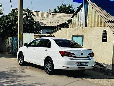 спорт эйч: BYD E5: 2018 г., 2.4 л, Автомат, Электромобиль, Седан — 6