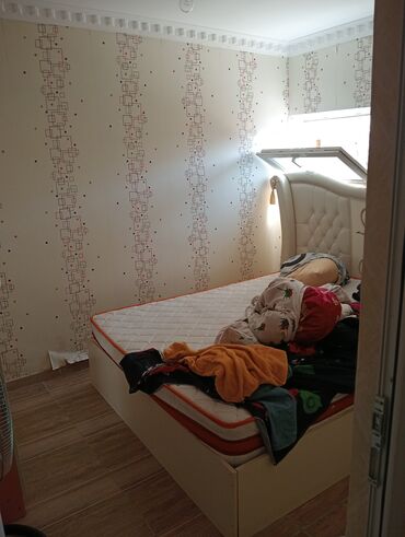 lenkeran ayliq kiraye evler: Salam.iki otaqlı evdi,bütün şərait var. yeri isti poldu. astanovkadan