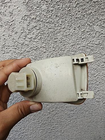 цены на дорожные знаки: Фара поворотник 💡 или указатель поворота правый и левый для Volkswagen — 5