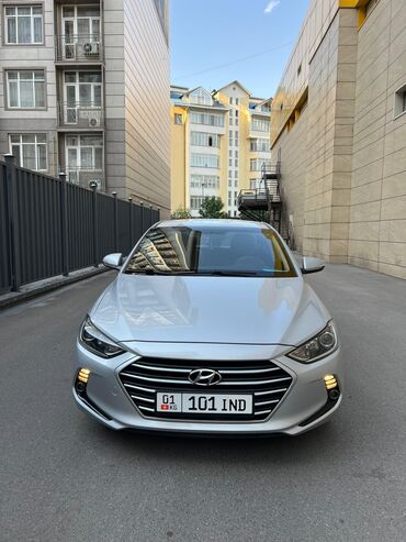 срочно продаю машину бишкек: Hyundai Avante: 2018 г., 1.6 л, Автомат, Газ, Седан