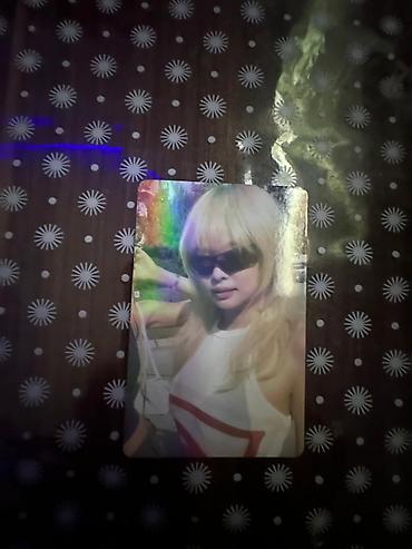 İncəsənət və kolleksiyalar: Məhsul: 2 ədəd toplanan fotokart seti *Jennie* Təsvir: - Ölçü — 2