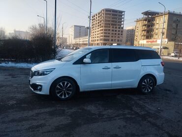 Kia: Kia Carnival: 2017 г., 2.2 л, Автомат, Дизель, Минивэн