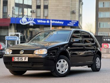 Volkswagen: Срочно продаю Volkswagen Golf 4 Год 2001 Цвет : Черный Кпп: Мех