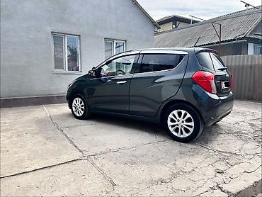 shevrolet lacetti: Chevrolet Spark: 2020 г., 1 л, Автомат, Бензин, Хэтчбэк — 3