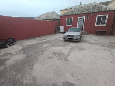 bakıda heyet evlerinin satışı: Binəqədi qəs. 3 otaqlı, 90 kv. m, Kredit yoxdur, Yeni təmirli