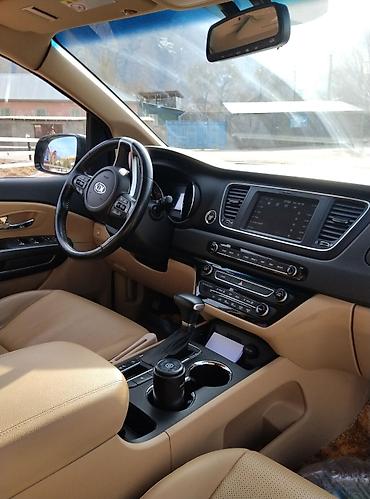 Kia: Kia Carnival: 2018 г., 2.2 л, Автомат, Дизель, Минивэн — 9