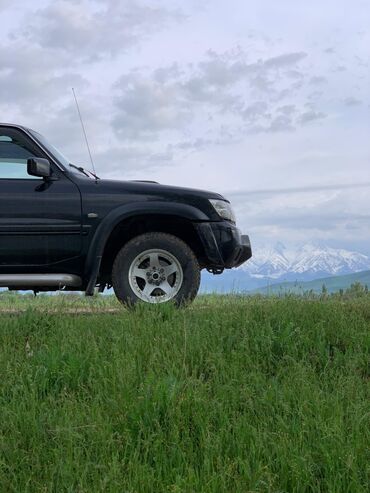 Nissan: Nissan Patrol: 2000 г., 3 л, Автомат, Дизель, Внедорожник