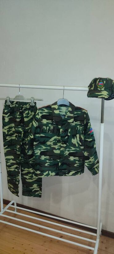 детский костюм разбойника: Hərbi geyim Oğlan və qız uşağı üçün 30 manat. 9-12 yaş uşaqlara at lalafo.az детский костюм разбойника: Hərbi geyim Oğlan və qız uşağı üçün 30 manat. 9-12 yaş uşaqlara