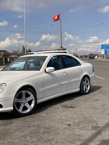 mercedes банан чёрного цвета: Mercedes-Benz S-Class: 2003 г., 3.2 л, Автомат, Бензин, Седан
