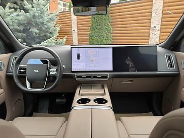 geely coolray 2025: Lixiang L9: 2025 г., 1.5 л, Автомат, Гибрид, Кроссовер — 6